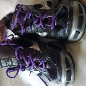 Mizuno Volleyball Shoes